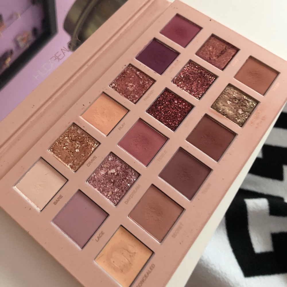 HUDA beauty pallet